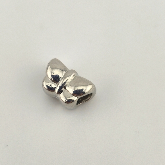 Silver Tone Butterfly European Charm Bead for Bracelet Jewelry Making - Picture 1 of 4